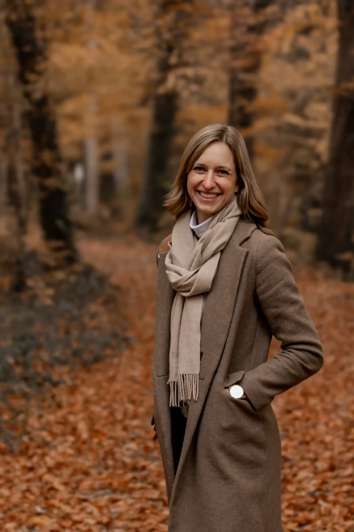 Authentisches Business-Portrait am Arbeitsplatz